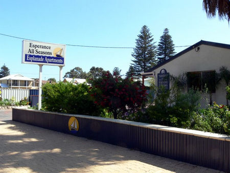 Esperance All Seasons Esplanade Apartments - Accommodation Southport 1