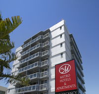 Metro Hotel  Apartments Gladstone - Southport Accommodation