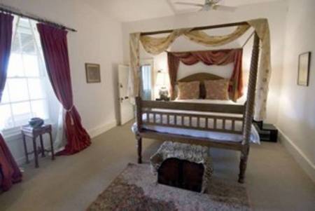 Faversham House York - Southport Accommodation 3