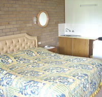 Beachview Motel - Southport Accommodation
