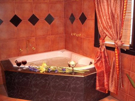 Golden Hearth Cottages - Southport Accommodation 1