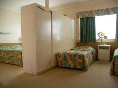 Augusta Hotel Motel - Accommodation Southport 3