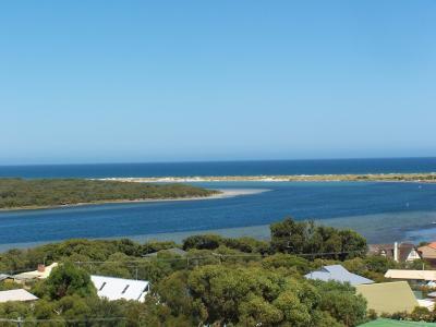 Augusta Hotel Motel - Accommodation Southport 5