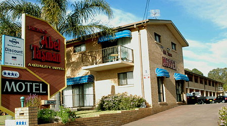 Batehaven NSW Accommodation Southport