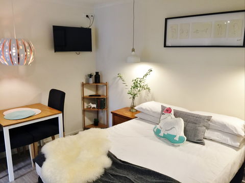 Canberra Furnished Accommodation - Southport Accommodation 1