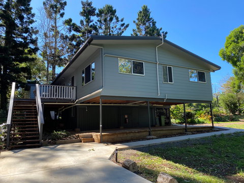 Clouds Mapleton - Accommodation Southport 2
