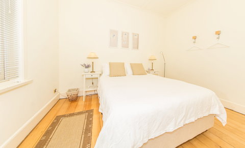 Elderton Guest House - Accommodation Southport 1