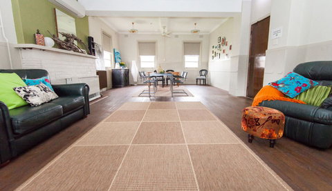 Elm And Wren - Accommodation Southport 2