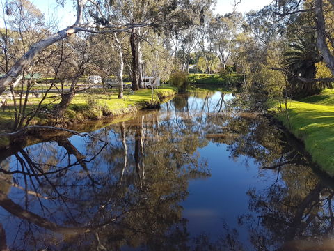 Euroa Caravan Park - Southport Accommodation 1