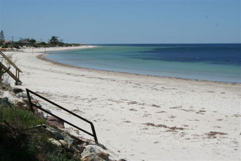 Lucky Bay RV Park - Southport Accommodation 0