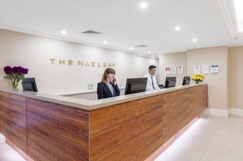 Macleay Hotel - Southport Accommodation 0