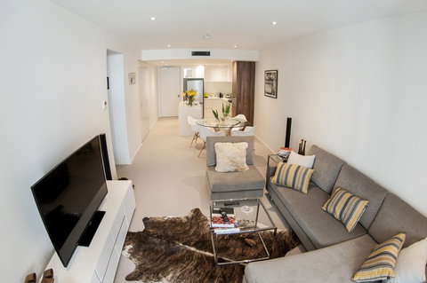 Manhattan - Canberra Executive Apartments - Accommodation Southport 0