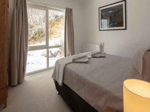 Numbananga Lodge - Southport Accommodation 1