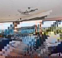 Tangalooma Hilltop Haven - Accommodation Southport