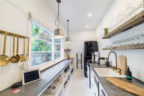 The Greenhouse  Retreat Pearl Beach - Accommodation Southport 0