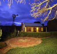 Yellow Cottage - Southport Accommodation