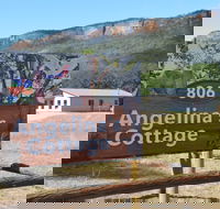Angelina's Cottage - Capertee Valley - Accommodation Southport