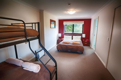 Aspen Creek 3 - Southport Accommodation 0