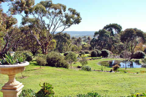 Austiny Bed And Breakfast - Southport Accommodation 0