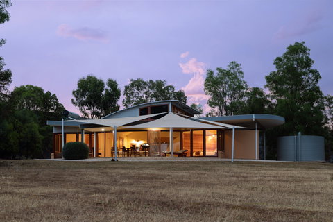Boroka Downs - Accommodation Southport 0