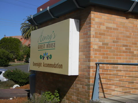 Henry's Quirindi Quality Accommodation - Accommodation Southport 1