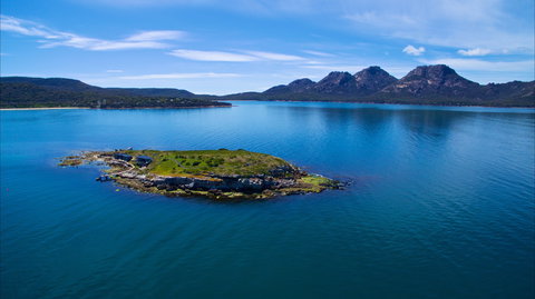 Picnic Island - Accommodation Southport 2