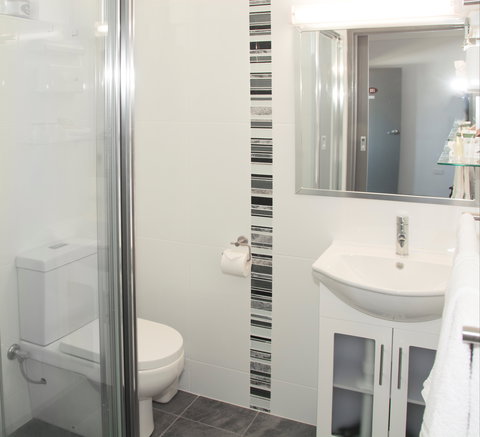 Port Aloha Motel - Accommodation Southport 2