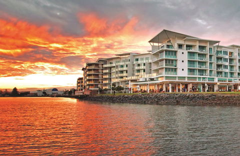 Ramada Hotel & Suites Ballina - Southport Accommodation 0
