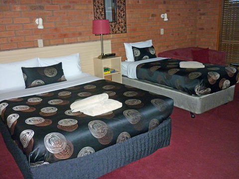 Shannon Motor Inn - Southport Accommodation 2