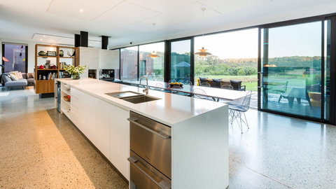 Sophies Vineyard - Accommodation Southport 2