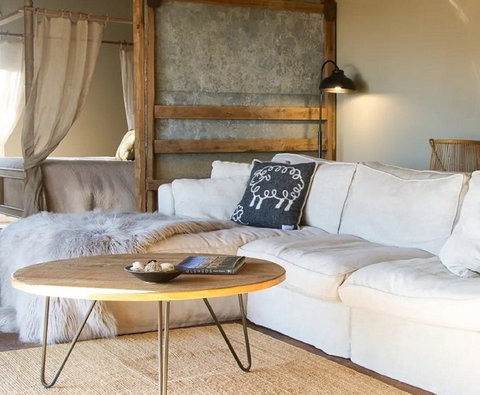 The Fleece - Luxury Farm Stay - Accommodation Southport 0