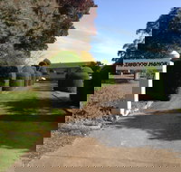 Timboon Manor - Accommodation Southport