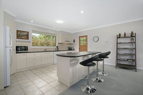 Valley View - Southport Accommodation 2