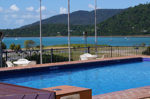 Whitsunday Terraces Resort - Southport Accommodation 2