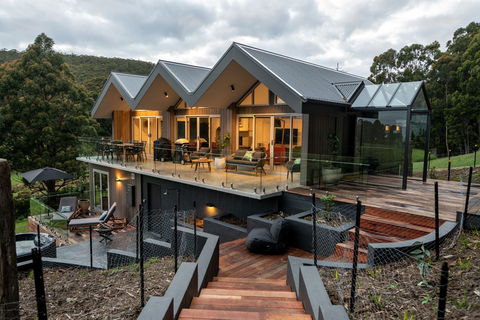 Adventure Bay Retreat - Southport Accommodation 0