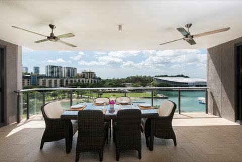 Darwin Waterfront Luxury Suites - Accommodation Southport 0