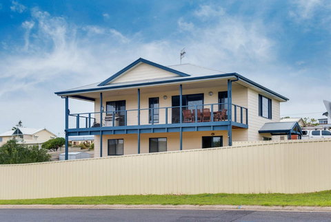 Hayborough Haven 3 - 3 Fifth Avenue - Hayborough - Accommodation Southport 0