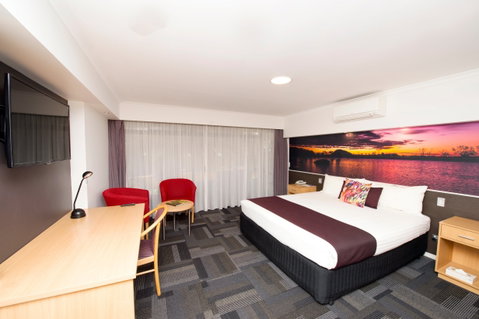 Mercure Alice Springs Resort - Southport Accommodation 0