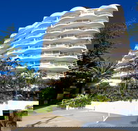 Surf Parade Resort - Accommodation Southport