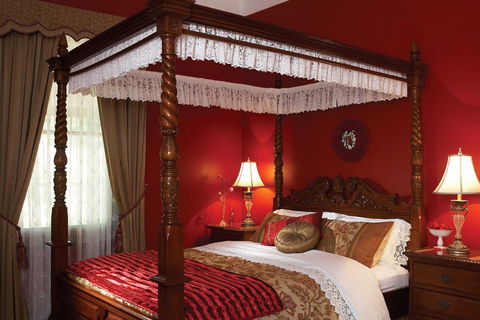 Varenna - Luxury Leura Accommodation - Southport Accommodation 1