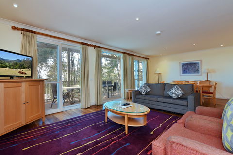 Villa Chambourcin - Southport Accommodation 0