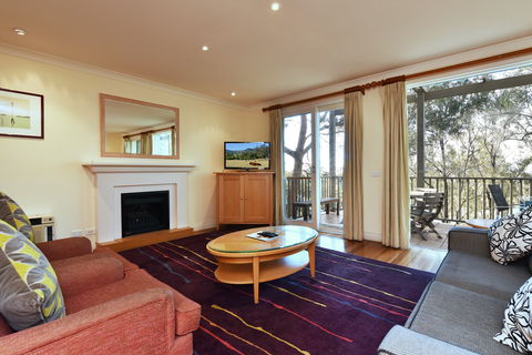 Villa Chambourcin - Southport Accommodation 1