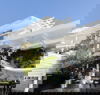 White Beach Cottage - The Perfect Beach Getaway - Accommodation Southport