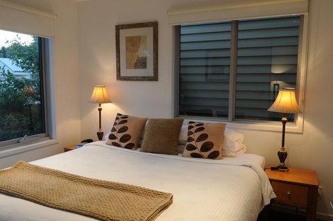 The Victoria Port Fairy - Accommodation Southport 6