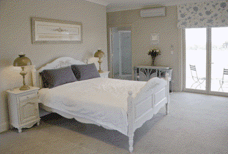 Buckaroo NSW Southport Accommodation