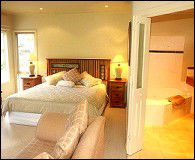Valley Guest House - Southport Accommodation 0