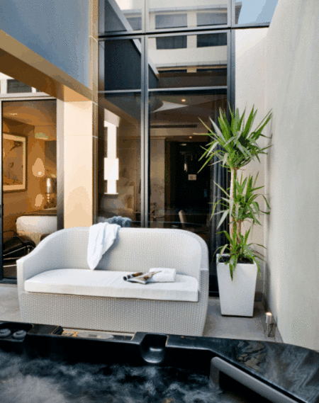 The Olsen - Accommodation Southport 5