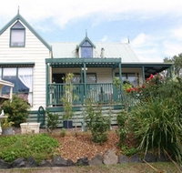 Alfay Cottage - Southport Accommodation