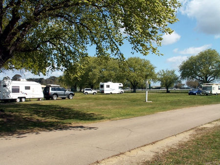 Sale Showground Caravan And Motorhome Park - Accommodation Southport 1