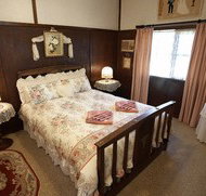 Fernleigh Cottages  Country Barn - Accommodation Southport